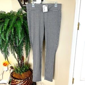 Brand New MeMoi Slimming Leggings Houndstooth Slim Shaping Black & Cream Pull On
